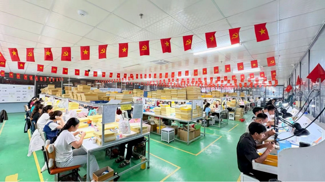 Vietnam jewelry factory production line for B2B manufacturing Company-provided long jewelry production line in Vietnam