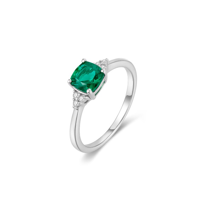 Emerald Dreams Ring
