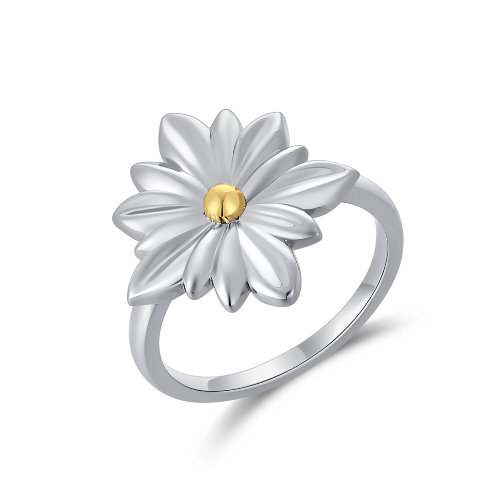 Silver Daisy Ring with Bright Golden Center Detail Bloom