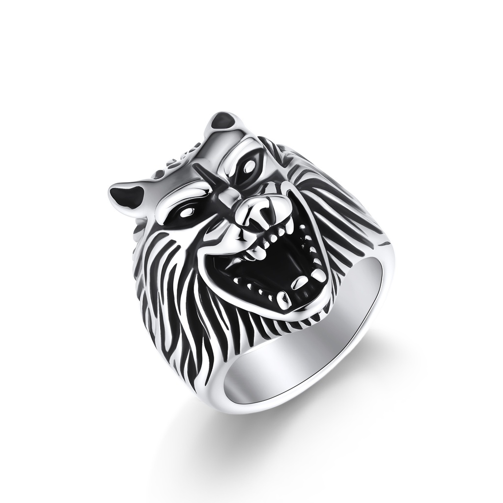 Bold Stainless Steel Wolf Head Ring with Fierce Design