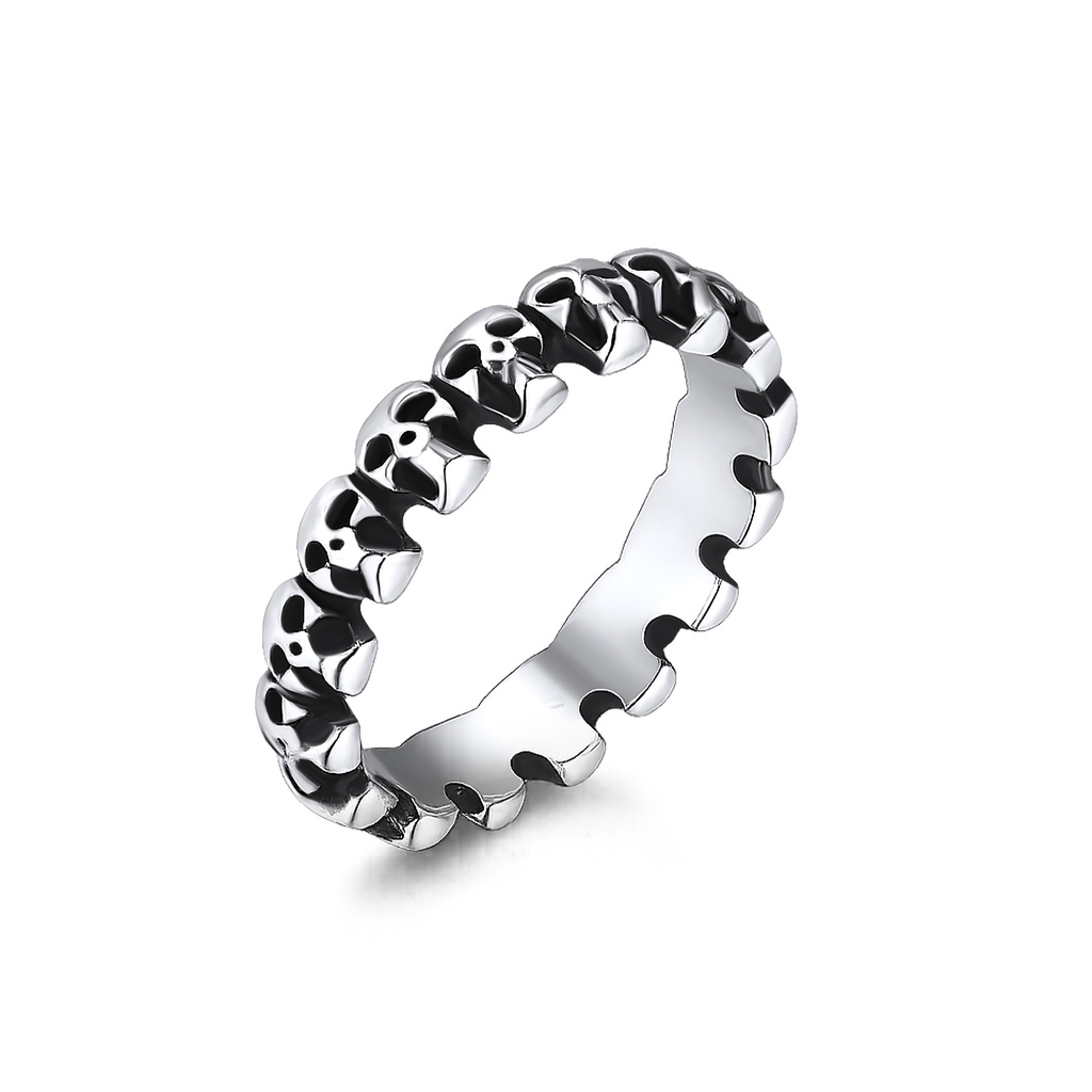 Stylish Stainless Steel Skull Ring – Bold and Unique Gothic Design
