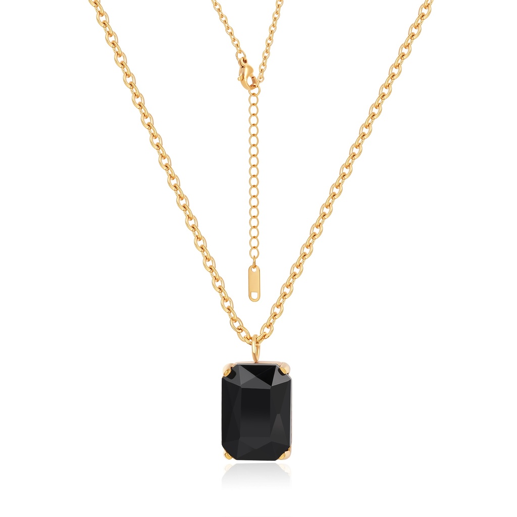 Chic Gold Chain Necklace with Bold Black Gemstone Pendant