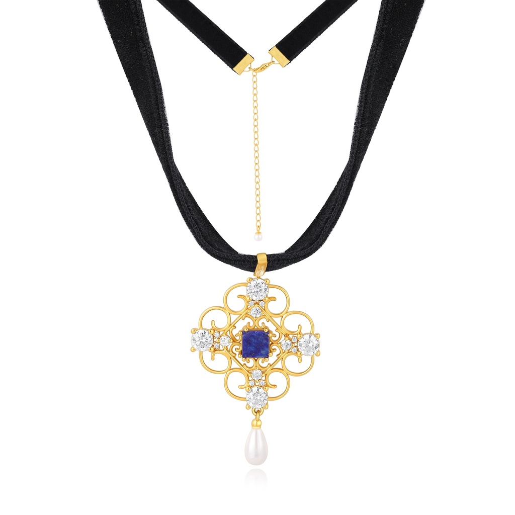 Elegant Baroque Velvet Choker with Blue Gem and Pearl Drop